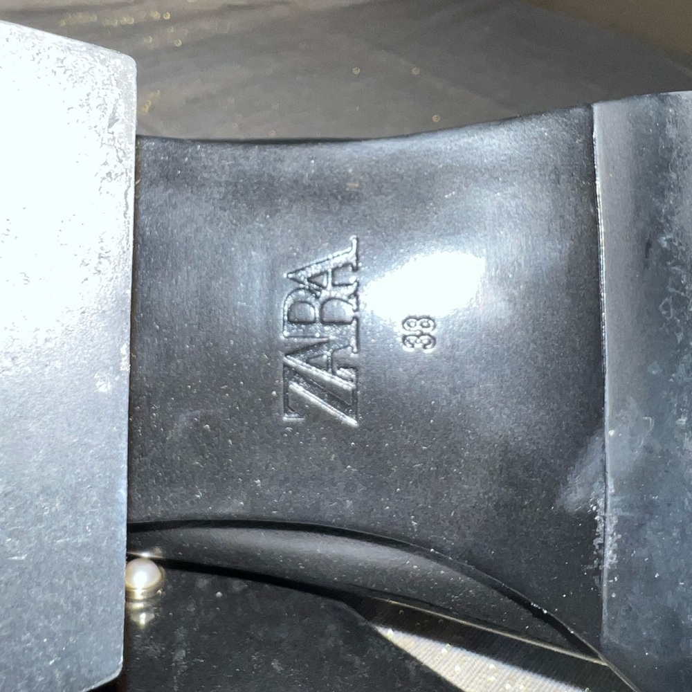 Zara size 8 pearl leather biker booties - Picture 2 of 4